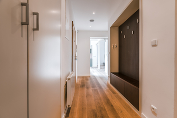 PŘEDSÍŇ - Prodej bytu 3+kk v osobním vlastnictví 144 m², Praha 3 - Žižkov