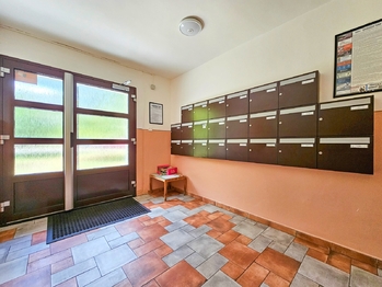 Prodej bytu 2+1 v osobním vlastnictví 55 m², Chomutov