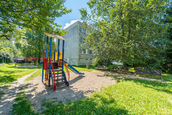 Hřiště - Prodej bytu 3+kk v osobním vlastnictví 69 m², Říčany