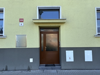 Prodej bytu 1+1 v osobním vlastnictví 39 m², Znojmo