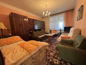 Prodej bytu 1+1 v osobním vlastnictví 39 m², Znojmo
