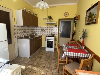 Prodej bytu 1+1 v osobním vlastnictví 39 m², Znojmo
