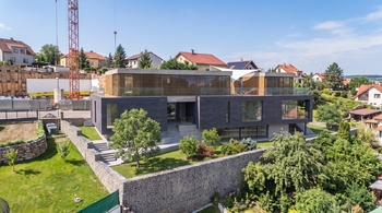 Prodej pozemku 653 m², Praha 5 - Velká Chuchle