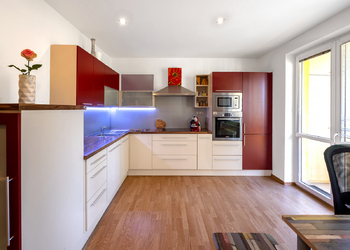 Lucie Krechterová I +420 721 415 122 I lucie.krechterova@remax.cz - Prodej bytu 3+kk v osobním vlastnictví 55 m², Ostrava 