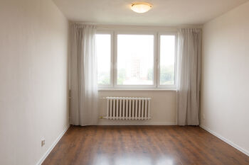 +420 739 604 767 I www.vaclavadamcik.cz I vaclav.adamcik@re-max.cz - Pronájem bytu 2+kk v osobním vlastnictví 39 m², Ostrava