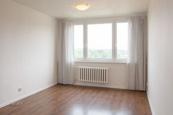 +420 739 604 767 I www.vaclavadamcik.cz I vaclav.adamcik@re-max.cz - Pronájem bytu 2+kk v osobním vlastnictví 39 m², Ostrava