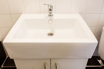 +420 739 604 767 I www.vaclavadamcik.cz I vaclav.adamcik@re-max.cz - Pronájem bytu 2+kk v osobním vlastnictví 39 m², Ostrava