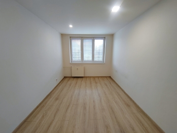 Ložnice - Pronájem bytu 2+1 v osobním vlastnictví 50 m², Havířov