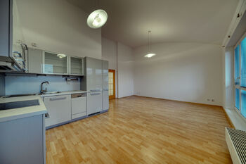 Pronájem bytu 3+kk v osobním vlastnictví 88 m², Poděbrady