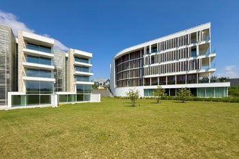 Prodej bytu 3+kk v osobním vlastnictví 143 m², Popovičky