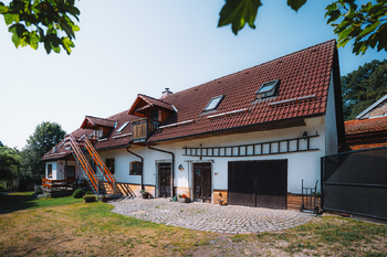 Prodej domu 240 m², Počaply