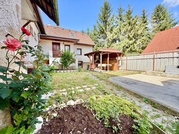 Prodej domu 168 m², Přelíc
