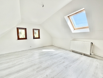 Prodej domu 168 m², Přelíc