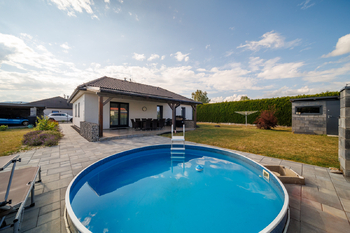 Prodej domu 98 m², Ostrov