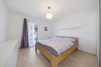 Prodej domu 98 m², Ostrov