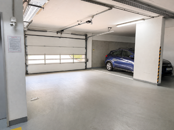 Pronájem bytu 2+kk v osobním vlastnictví 4952 m², Praha 9 - Čakovice