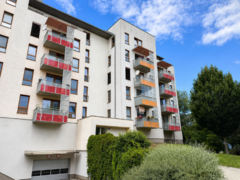 Pronájem bytu 2+kk v osobním vlastnictví 4952 m², Praha 9 - Čakovice