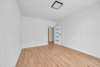 Prodej bytu 3+1 v osobním vlastnictví 95 m², Hradec Králové