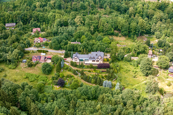 Prodej domu 1200 m², Srebrna Góra