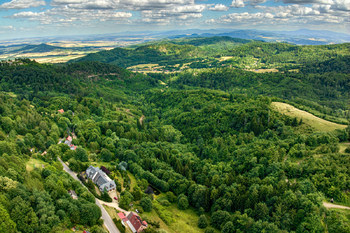 Prodej domu 1200 m², Srebrna Góra