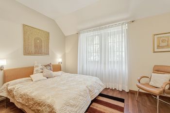 Prodej domu 1200 m², Srebrna Góra