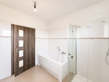Pronájem domu 156 m², Žatec