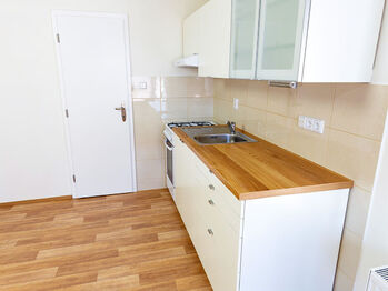 Pronájem bytu 1+1 v osobním vlastnictví 46 m², Pardubice