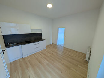 Pronájem bytu 2+kk v osobním vlastnictví 30 m², Český Brod