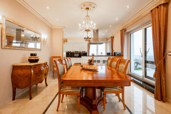 Prodej domu 483 m², Jenišov