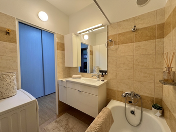 Prodej bytu 3+1 v družstevním vlastnictví 81 m², Praha 5 - Hlubočepy