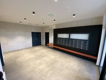 Schránky - Pronájem bytu 2+kk v osobním vlastnictví 54 m², Praha 4 - Modřany
