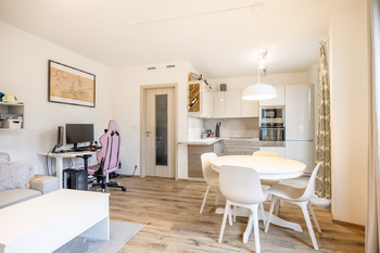 Pronájem bytu 2+kk v osobním vlastnictví 57 m², Praha 4 - Kamýk