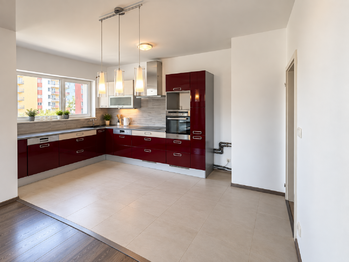 Prodej bytu 2+kk v osobním vlastnictví 61 m², Praha 9 - Letňany