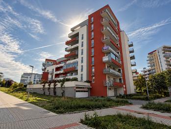 Prodej bytu 2+kk v osobním vlastnictví 61 m², Praha 9 - Letňany