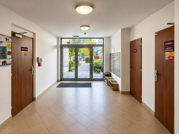 Prodej bytu 2+kk v osobním vlastnictví 61 m², Praha 9 - Letňany