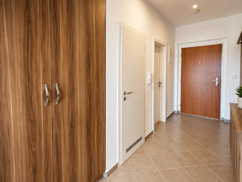 Prodej bytu 2+kk v osobním vlastnictví 61 m², Praha 9 - Letňany