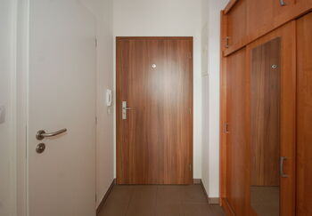 Pronájem bytu 1+kk v osobním vlastnictví 33 m², Velký Osek