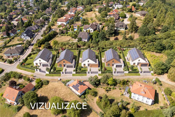 rodej pozemků Čtyřkoly u Benešova – letecký pohled na developerský soubor pěti stavebních parcel o celkové výměře 4 214 m², určených pro výstavbu rodinných domů - Prodej pozemku 4 m², Čtyřkoly 