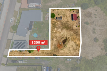 Prodej pozemku 1300 m², Černovice