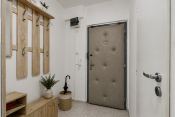 Prodej bytu 2+kk v osobním vlastnictví 43 m², Praha 4 - Háje