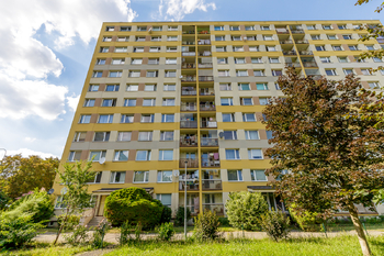 Prodej bytu 2+kk v osobním vlastnictví 43 m², Praha 4 - Háje
