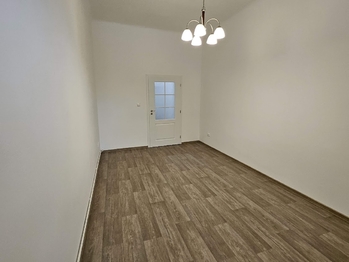 Pronájem bytu 1+1 v osobním vlastnictví 33 m², Brno