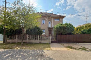 Rodinný dům - Prodej domu 193 m², Brandýs nad Labem-Stará Boleslav 
