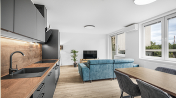 Prodej bytu 2+kk v osobním vlastnictví 53 m², Praha 10 - Strašnice