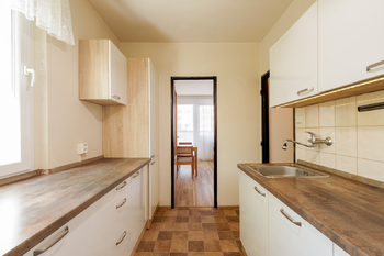 Prodej bytu 3+1 v osobním vlastnictví 73 m², Praha 4 - Komořany