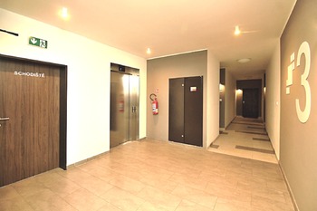 Prodej bytu 2+kk v družstevním vlastnictví 60 m², Praha 10 - Dolní Měcholupy