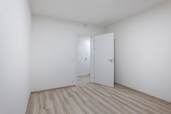 Pronájem bytu 3+kk v osobním vlastnictví 80 m², Praha 4 - Kamýk