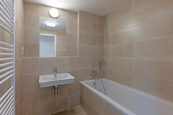 Pronájem bytu 3+kk v osobním vlastnictví 80 m², Praha 4 - Kamýk