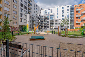 Pronájem bytu 3+kk v osobním vlastnictví 80 m², Praha 4 - Kamýk