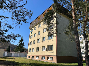 Prodej bytu 4+1 v osobním vlastnictví 82 m², Štěchovice